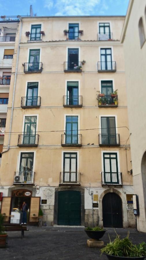 Blumind Apartment